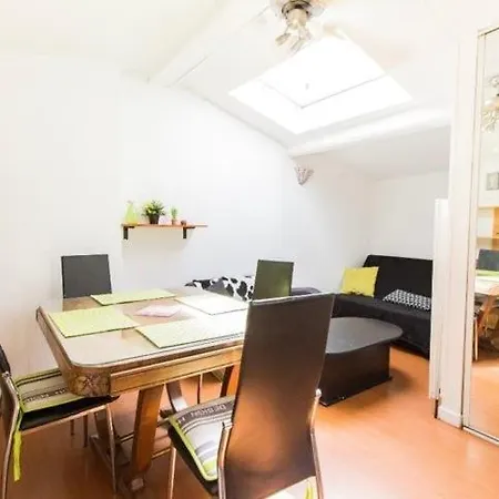 F3 Calme, Spacieux Et Διαμέρισμα