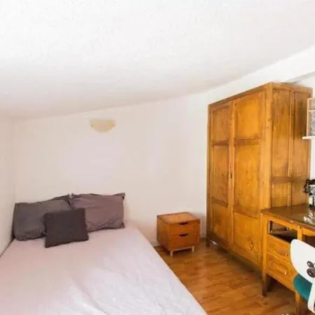 F3 Calme, Spacieux Et アパート