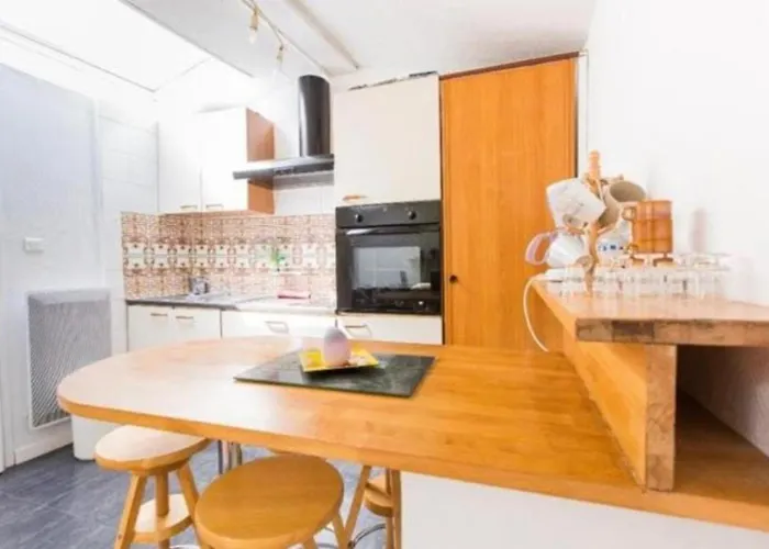 F3 Calme, Spacieux Et דירה